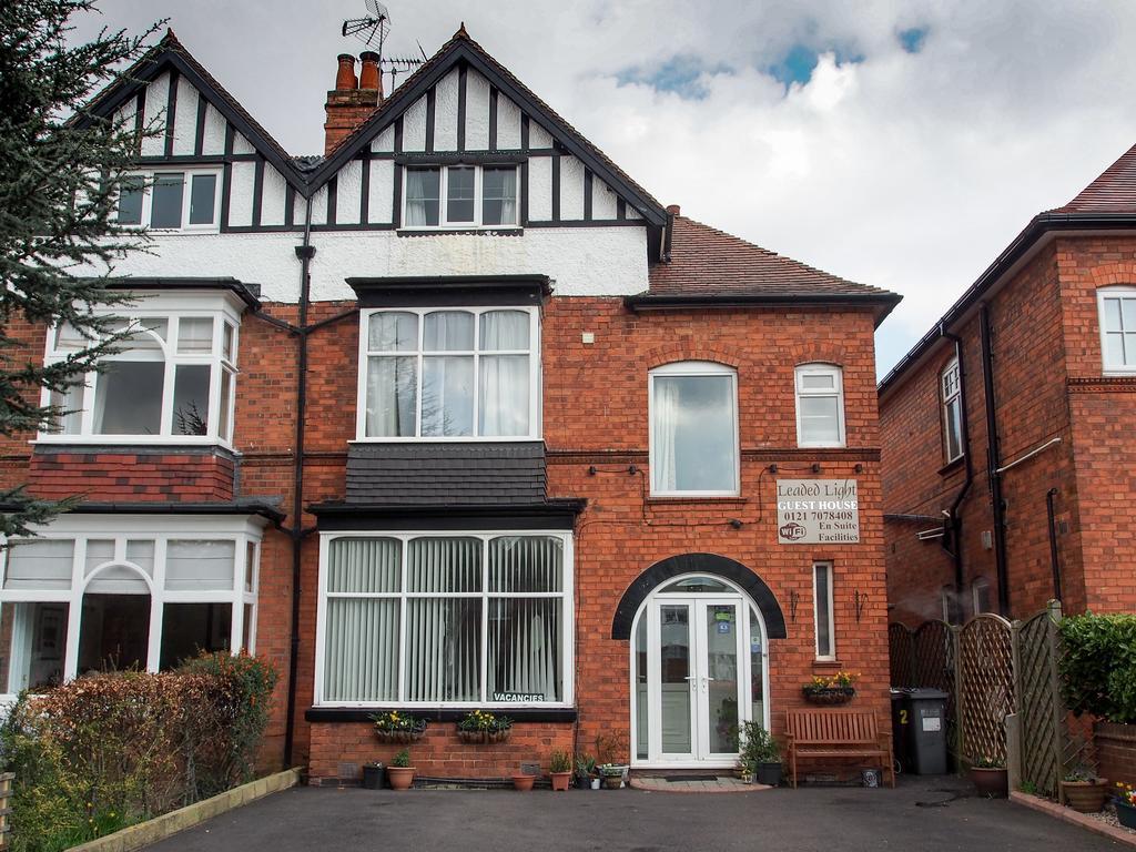 Leaded Light Guest House Solihull Esterno foto