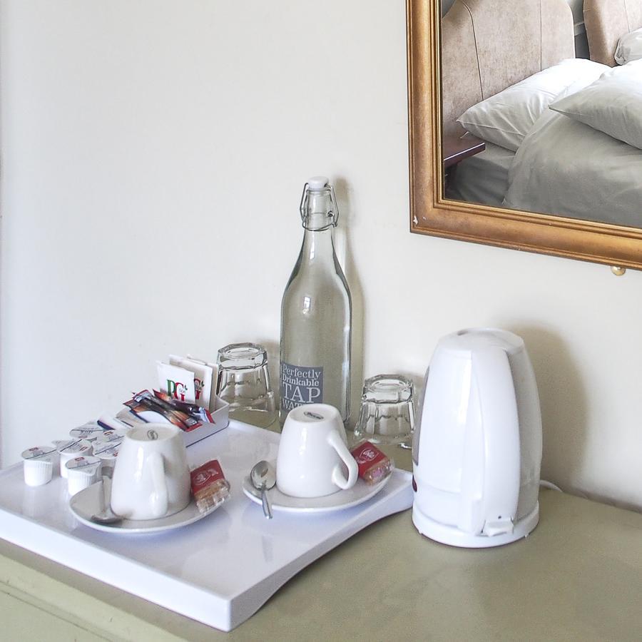 Leaded Light Guest House Solihull Esterno foto