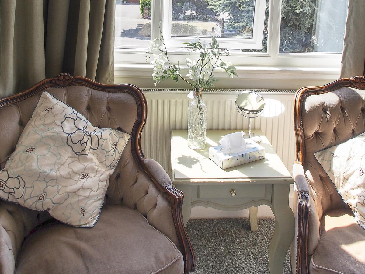 Leaded Light Guest House Solihull Esterno foto